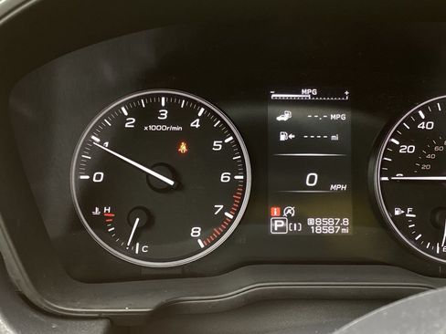 Used 2024 Subaru Impreza 2.0i Sport AWD/4WD image 14