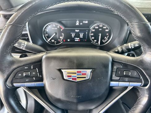 Used 2023 Cadillac XT6 Luxury image 11