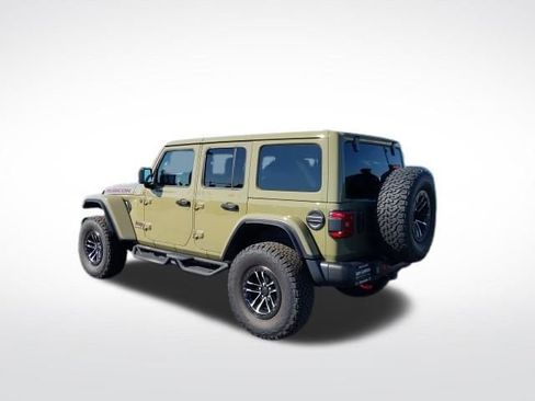 Used 2025 Jeep Wrangler Unlimited Rubicon image 22