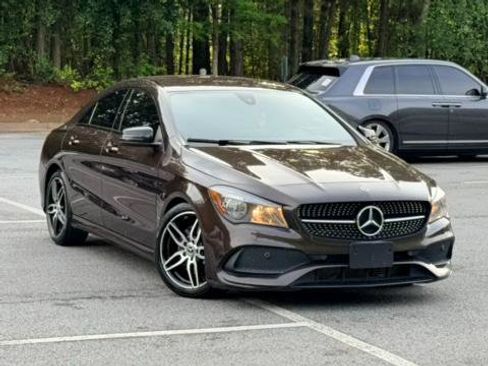 Used 2019 Mercedes-Benz CLA 250 image 3