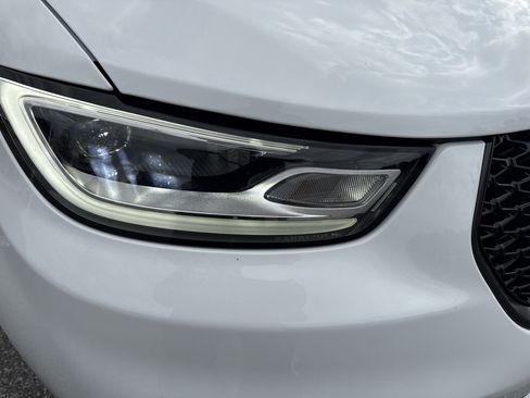 New 2026 Chrysler Pacifica Select w/ S Appearance Package image 10