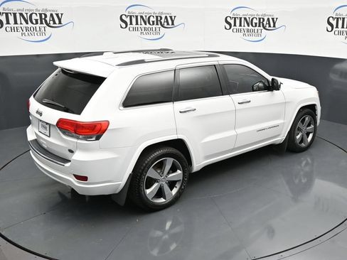 Used 2015 Jeep Grand Cherokee Overland RWD image 24