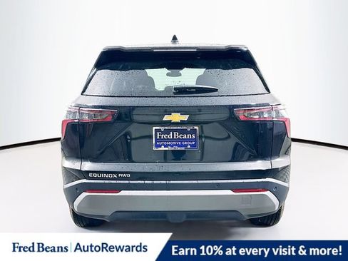 New 2026 Chevrolet Equinox LT AWD/4WD image 6
