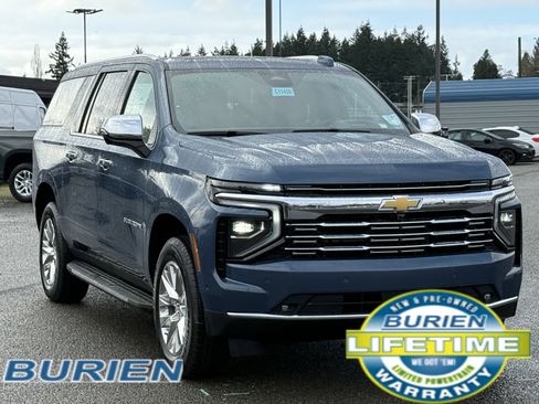 New 2026 Chevrolet Suburban Premier image 7