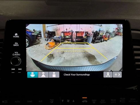 Used 2025 Honda Odyssey EX-L image 14