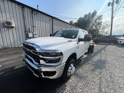New 2026 RAM 3500 Tradesman w/ Chrome Appearance Group A