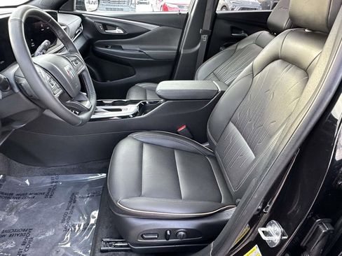 Certified 2024 Buick Envista Avenir image 19