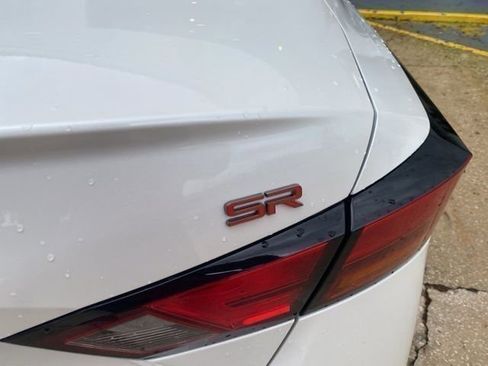 Certified 2024 Nissan Altima 2.5 SR w/ SR Premium Package image 5