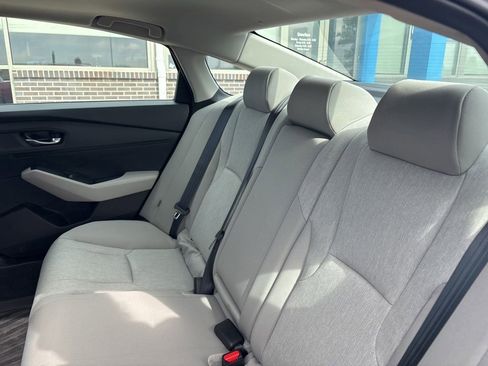 Certified 2025 Honda Accord SE image 38