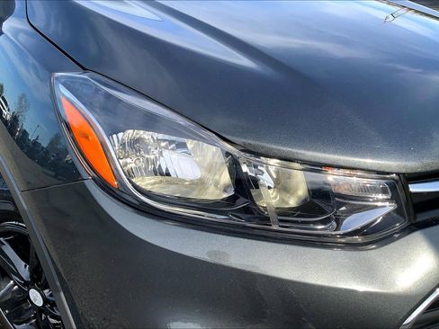 Used 2020 Chevrolet Trax LS image 24