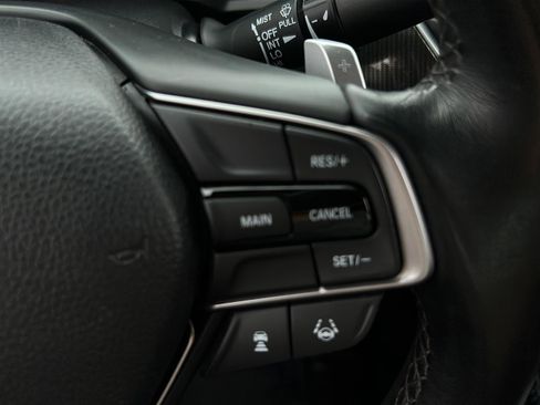 Used 2019 Honda Accord Sport image 15