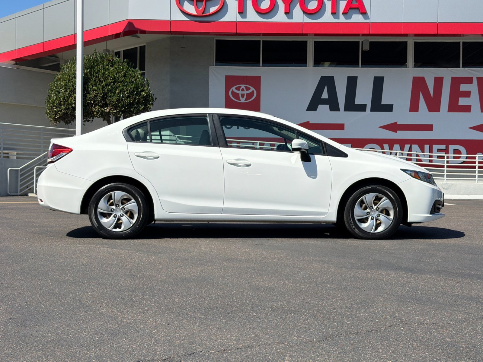 Used 2014 Honda Civic LX image 6