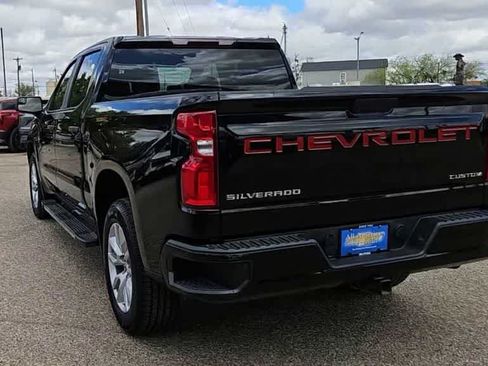Used 2022 Chevrolet Silverado 1500 Custom w/ Safety Confidence Package RWD image 6