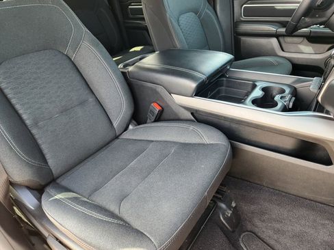 Used 2025 RAM 1500 Big Horn AWD/4WD image 13