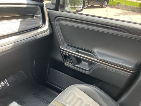 Used 2022 Rivian R1T Adventure AWD/4WD image 25