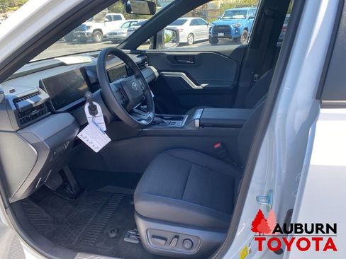 New 2026 Toyota RAV4 SE AWD/4WD image 28