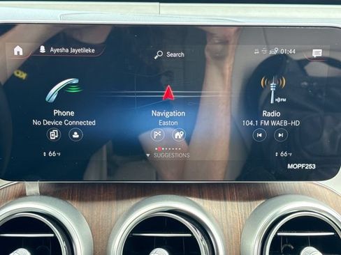 Used 2022 Mercedes-Benz GLC 300 4MATIC image 24