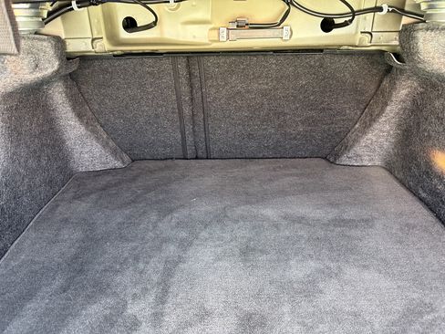 Used 2025 Nissan Altima 2.5 SV image 8