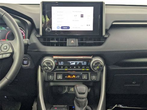 Used 2025 Toyota RAV4 XLE w/ Convenience Package AWD/4WD image 42