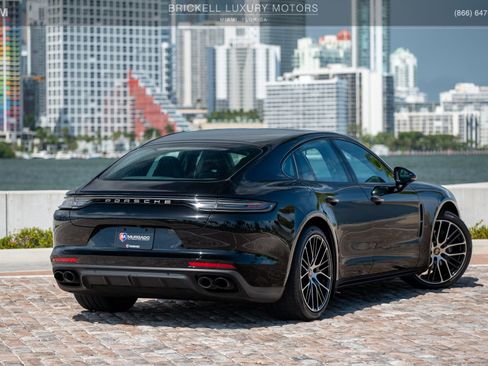 Used 2022 Porsche Panamera Platinum Edition RWD image 4