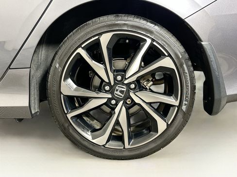 Used 2021 Honda Civic Sport image 11