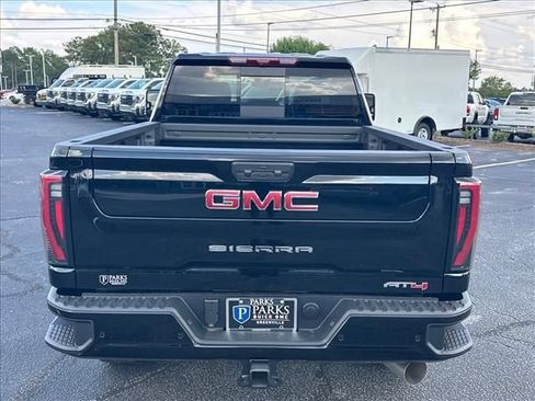 New 2026 GMC Sierra 2500 AT4 w/ AT4 Premium Plus Package AWD/4WD image 10