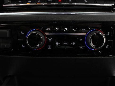 New 2026 Chevrolet Silverado 1500 LT Trail Boss w/ LT Trail Boss Premium Package AWD/4WD image 7