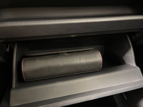 Certified 2025 Toyota RAV4 LE FWD image 25
