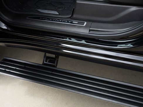 Used 2026 GMC Sierra 2500 Denali Ultimate image 17