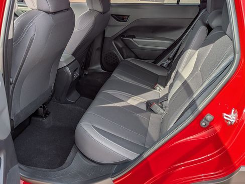 Used 2025 Subaru Crosstrek 2.0i Premium image 27