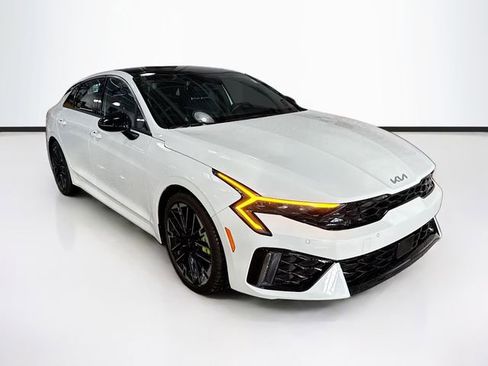 Used 2025 Kia K5 GT image 3