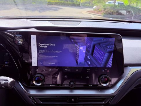 Certified 2024 Lexus TX 500h AWD w/ Technology Package image 27