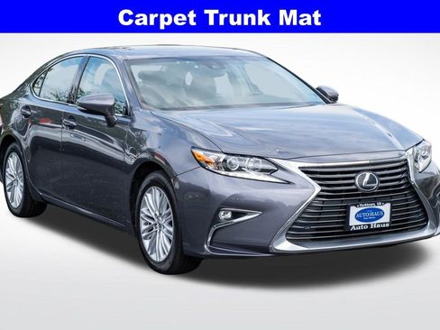 Used 2017 Lexus ES 350 w/ Premium Package FWD image 10