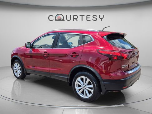 Used 2019 Nissan Rogue Sport SV w/ All-Weather Package AWD/4WD image 5
