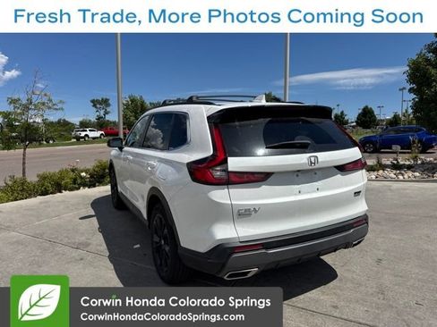 Used 2025 Honda CR-V Sport Touring image 5