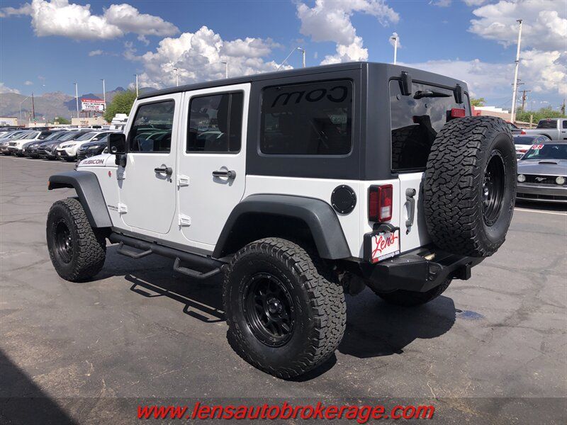 Used 2016 Jeep Wrangler Unlimited Rubicon AWD/4WD image 10