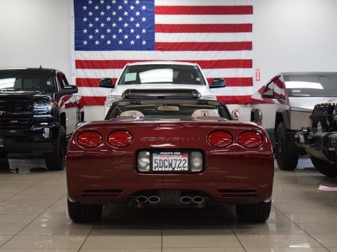 Used 2003 Chevrolet Corvette Convertible w/ Preferred Equipment Group1 image 19