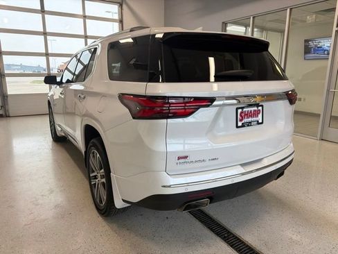 Used 2023 Chevrolet Traverse High Country AWD/4WD image 7