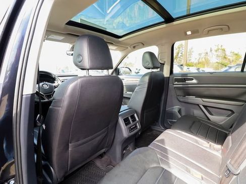 Used 2018 Volkswagen Atlas SEL Premium image 39