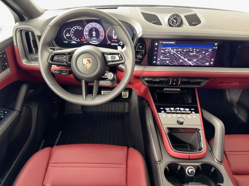 New 2025 Porsche Cayenne S AWD/4WD image 27