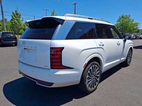 Used 2026 Hyundai Palisade Calligraphy AWD/4WD image 6