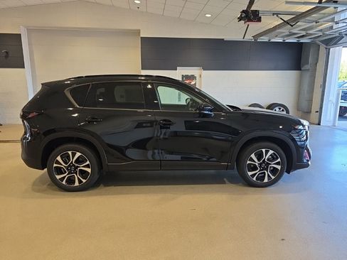 New 2026 MAZDA CX-5 Preferred AWD/4WD image 8