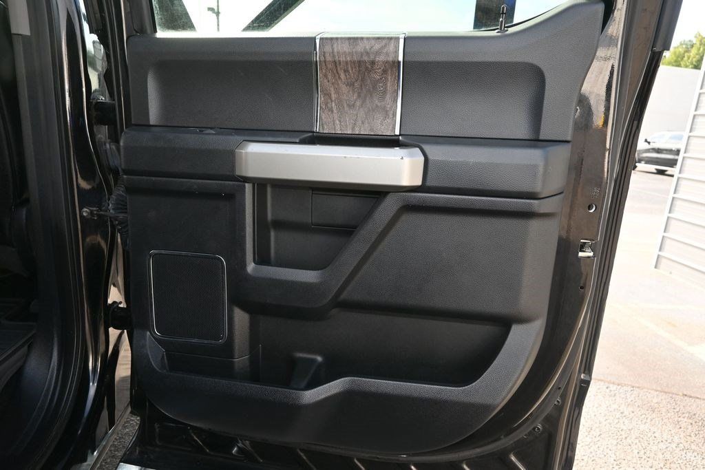 Used 2017 Ford F350 Lariat AWD/4WD image 18