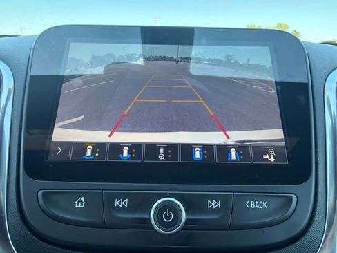 Used 2019 Chevrolet Equinox Premier FWD image 31