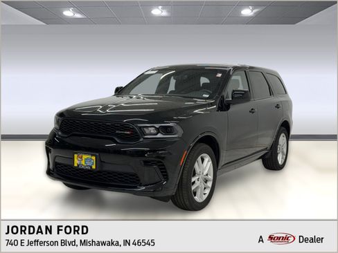 Used 2025 Dodge Durango GT AWD/4WD image 1
