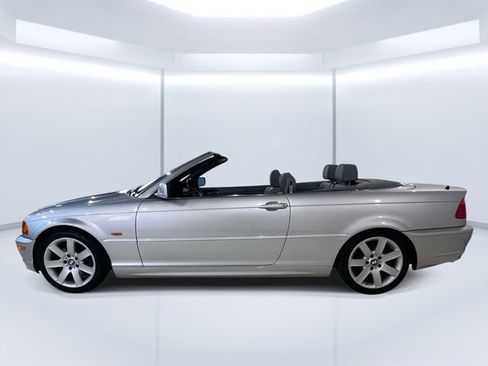 Used 2001 BMW 325Ci Convertible RWD image 4