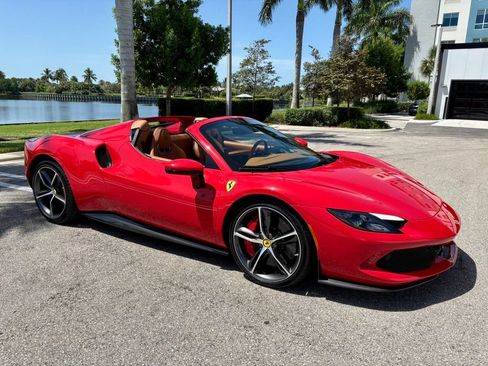 Used 2024 Ferrari 296 GTS RWD image 5