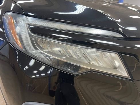 Certified 2021 Honda Pilot Black Edition image 24