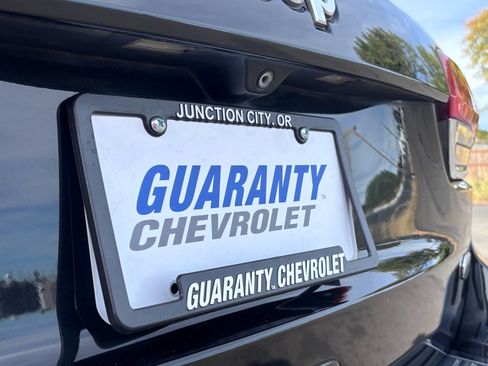 Used 2015 Jeep Grand Cherokee Overland w/ Advanced Technology Group image 9