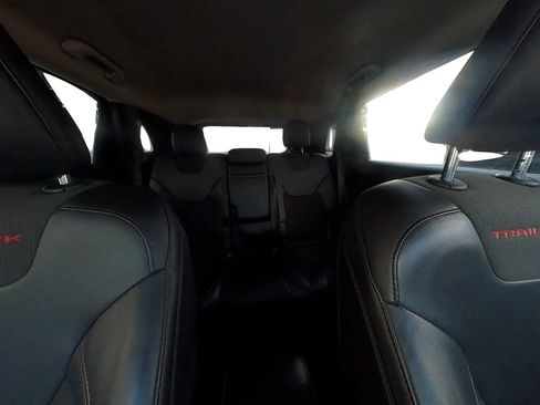 Used 2015 Jeep Cherokee Trailhawk AWD/4WD image 25